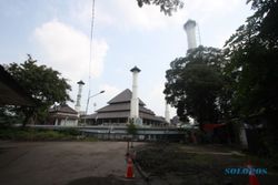 Ramai-Ramai Dukung Panitia Pembangunan Masjid Sriwedari Solo Dirombak