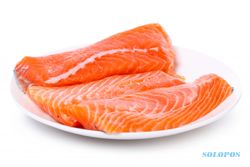 Rutin Makan Salmon Bisa Cegah Penyakit Ini Loh
