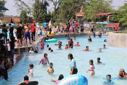 Pengunjung Serbu Wisata Air di Klaten Saat Padusan, Pemkab Belum Temukan Pelanggaran Prokes