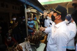Menteri Trenggono Kunjungi Sentra Pengolahan Ikan Asap di Demak, Ini Harapannya