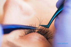 Viral Eyelash Extension Masuk Mata, Kenali Bahaya Pemakaiannya