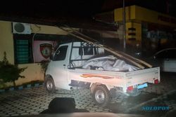 Komplotan Maling Baliho Soloraya Tertangkap Saat Beraksi di Sragen