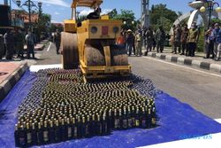 Satpol PP Bantul Musnahkan Miras 1.933 Ribu Botol