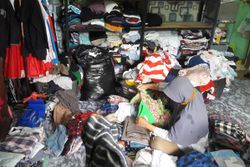 Mengenal Thrifting yang Ubah Barang Bekas Jadi Cuan