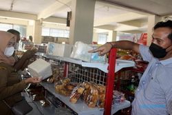 Roti & Popok Kedaluwarsa Ditemukan di Minimarket di Sragen Jelang Lebaran 2021