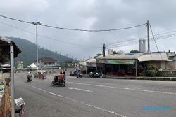 H-1 Lebaran, Arus Lalu Lintas di Karanganyar – Tawangmangu Sepi Pol