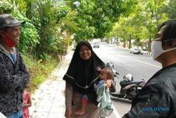 Pasutri Bawa 2 Anak Balita Mudik Jalan Kaki dari Gombong ke Bandung