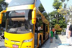 Isi Libur Lebaran dengan Wisata Keliling Solo Naik Bus Tingkat