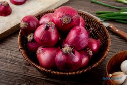 Benarkah Makan Bawang Merah Berlebihan Bikin Bau Vagina Tak Sedap?