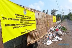 Sudah Ditutup, Warga Masih Saja Nekat Buang Sampah di TPS Perikanan Sragen