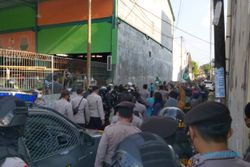 Dites Swab, Peserta Aksi Demo Save KPK Di Kartasura Sukoharjo Lari Kocar-Kacir