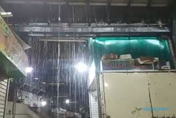 Talang Atap Pasar Gede Solo Bocor Banjiri Barang Dagangan, Sudah 5 Bulan Belum Diperbaiki