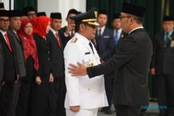 Bupati Bekasi Meninggal karena Covid-19, Luhut Kontak Ridwan Kamil