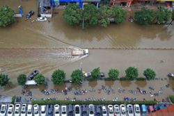 Korban Tewas Banjir di China Jadi 33 Orang