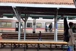 Banyak Penumpang KRL di Jabodetabek Tak Bisa Tunjukkan STRP