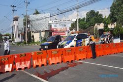 Berita Terpopuler : Daftar Penyekatan Jalan Sukoharjo - Profil GKR Hayu
