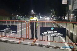 Mulai Sore Ini, Jl. Lawu Perempatan Papahan-Pegadaian Karanganyar Ditutup 13 Jam selama PPKM Darurat
