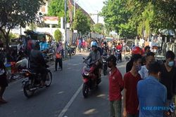 Hari ke-2 PPKM Darurat, Pasar Klitikan Solo Tetap Ramai