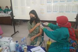 Vaksinasi di SMAN 1 Purwodadi, Pelajar Ingin Segera Belajar di Sekolah