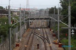 Elektrifikasi Jalur KRL Stasiun Solo Balapan-Palur Sudah 73% Lur