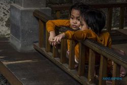 Putri dan Dewi Anak Kembar Siam di Bandung Jawa Barat