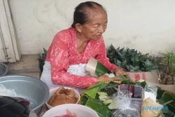 Lupis Mbah Satinem, Kuliner Legend Favorit Turis di Jogja