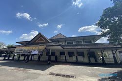Masjid Agung Karanganyar Rampung, Bupati Fokus ke Gedung Kebudayaan