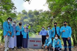 Kelompok 341 KKN UNS Buat Bank Sampah di Masaran Sragen