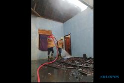 Gara-gara Korsleting, Kamar Rumah Warga Jumantono Karanganyar Hangus Terbakar