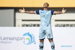 Liga 1 2021-2022 : Gol Ivan Carlos Bawa Kemenangan Persela Lamongan Atas Persipura Jayapura 1-0