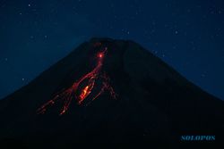 Gunung Merapi Lima Kali Luncurkan Lava Pijar hingga Sejauh 1,8 Km