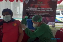 750 Napi di Lapas Pemuda Madiun Disuntik Vaksin AstraZeneca