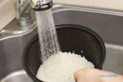 Begini Cara Mencuci Beras yang Benar Agar Nutrisinya Terjaga