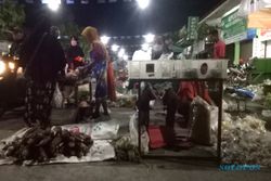 153 Pedagang Malam Gairahkan Ekonomi di Pasar Gemolong 2 Sragen