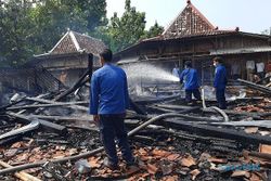 Kebakaran Grobogan, Rumah Kayu Milik Warga Ludes Kerugian Rp300 juta