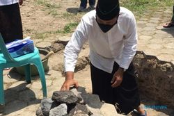 Daarul Qur'an Bangun Asrama, Bupati Juliyatmono Letakkan Batu Pertama