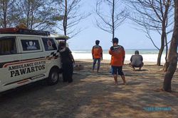 Pawartos Bersama SAR Gabungan Cari Warga Sukoharjo di Pantai Ngiroboyo