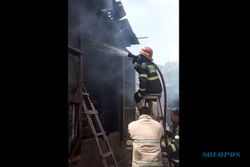 Terbakar, Separuh Bangunan Oven Kayu di Bulakan Sukoharjo Hangus