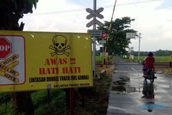 Perlintasan KA Bedowo Sudah Berpintu Palang, Tapi Tak Ada yang Jaga