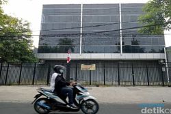 Ini Penampakan Kantor Pinjol Ilegal di Surabaya Usai Digerebek Polisi