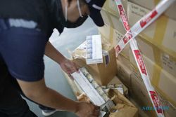 Warga Klaten Timbun Sejuta Rokok Ilegal di Perumahan Elite Gentan