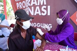 1.000 Dosis Vaksin Covid-19 Sasar Pengrajin Kayu di Manggung Boyolali