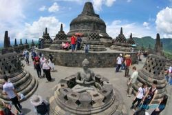 Libur Panjang, Belasan Ribu Orang Kunjungi Candi Borobudur