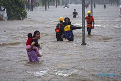Presiden: Banjir Kalimantan karena Alam Rusak