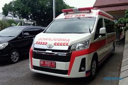 Ambulans Rp650 Juta Milik DKK Sragen Dijadikan Mobil Vaksin Keliling