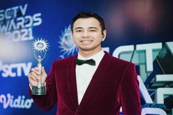 Raffi Ahmad Raih Penghargaan di SCTV Awards, Dedikasikan untuk Baby R