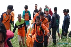 Santri Ponpes yang Hanyut di Kali Kutho Kendal Ditemukan