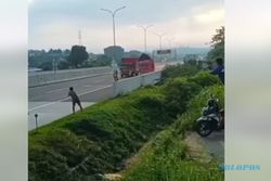 Demi Konten Video, Remaja Rekam Aksi Truk Oleng di Tol Batang-Semarang