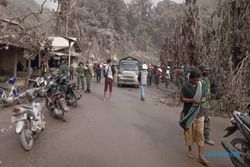 Erupsi Semeru, Ibu-Anak Ditemukan Meninggal Berpelukan di Reruntuhan