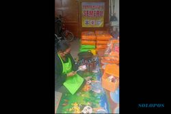 300 Kg Makanan Kucing Dikirimkan Komunitas di Soloraya ke Lumajang